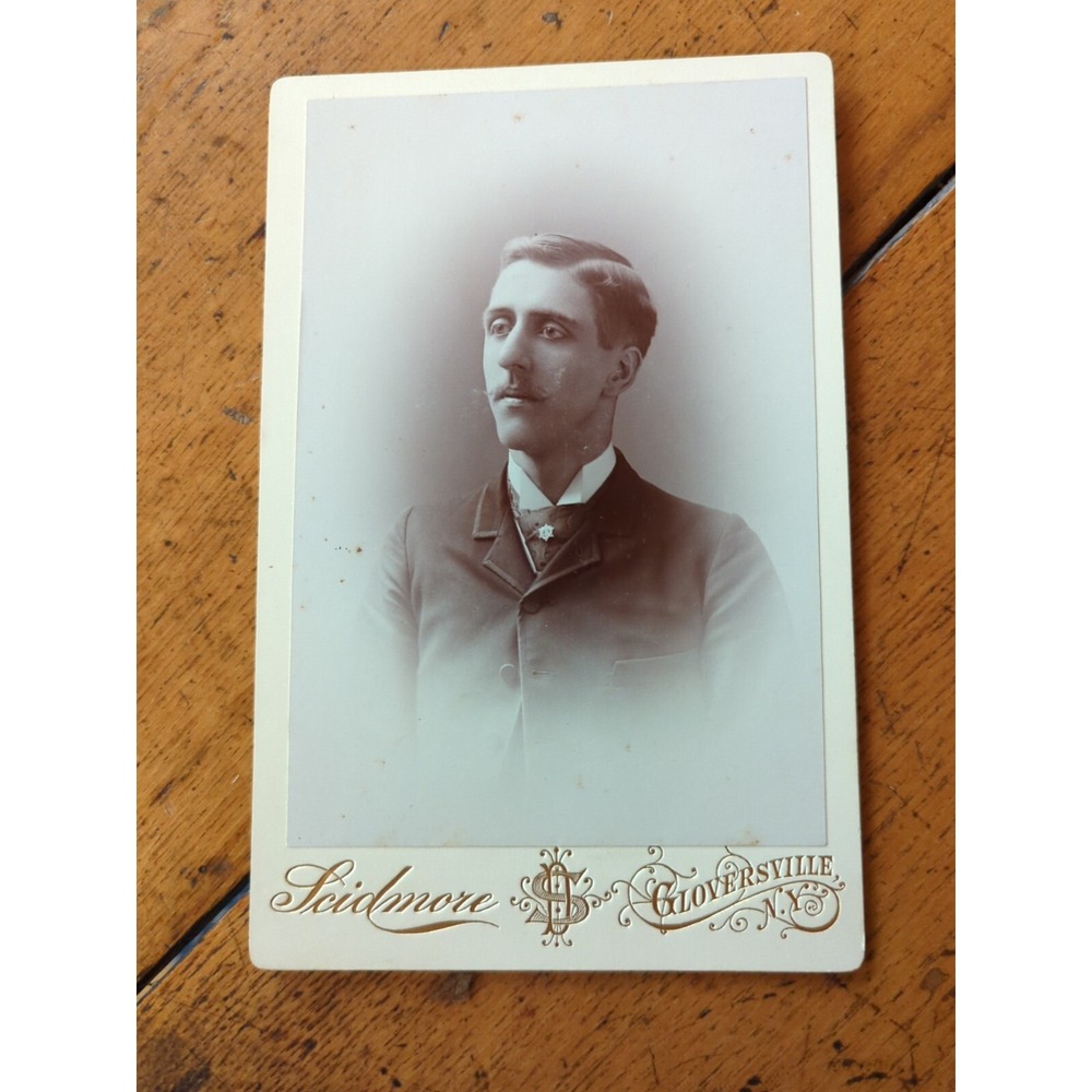 Antique Cabinet Card Man Photo 1800s Victorian Portrait Gloversville New York